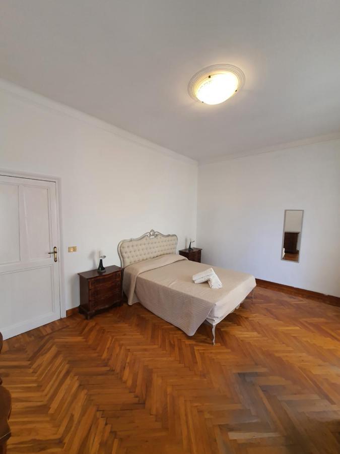 Villa Arcobaleno Rondo Garibaldi Sanremo Bagian luar foto
