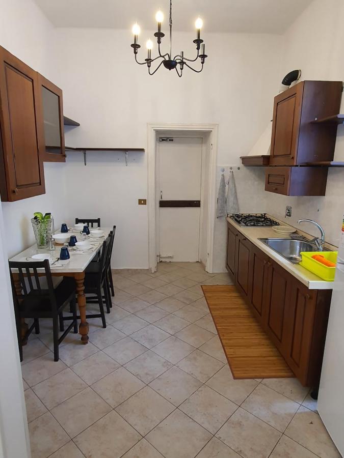 Villa Arcobaleno Rondo Garibaldi Sanremo Bagian luar foto