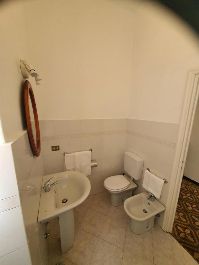Villa Arcobaleno Rondo Garibaldi Sanremo Bagian luar foto
